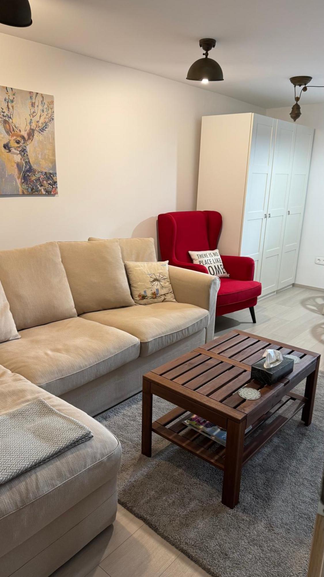 Appartement Red Stone Palkoeve 200m A Balaton Parttol Kilatassal