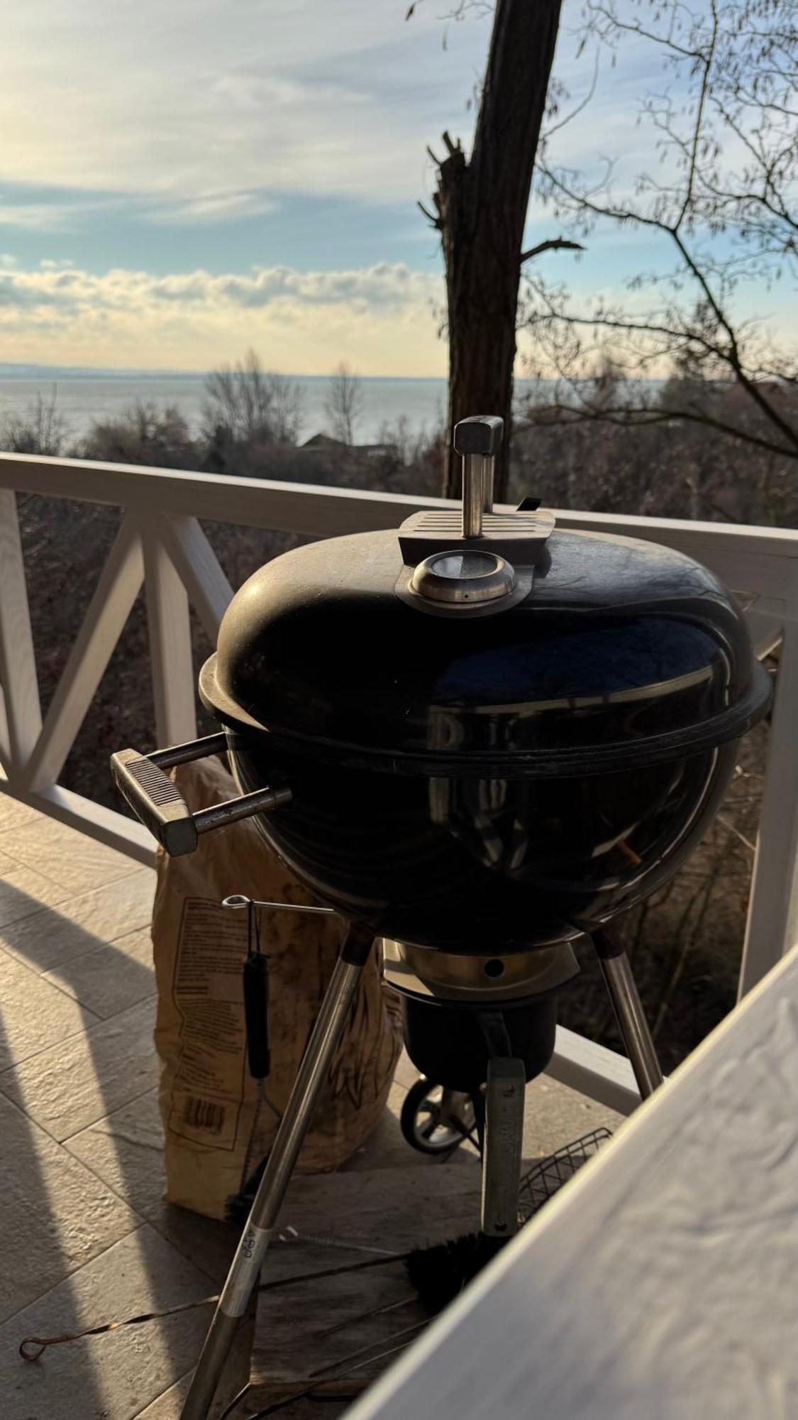 Red Stone Palkoeve 200m A Balaton Parttol Kilatassal Appartement Kovagoors